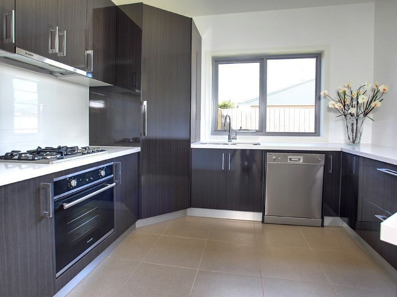 2/407 Waterfall Gully Rd, Rosebud VIC 3939