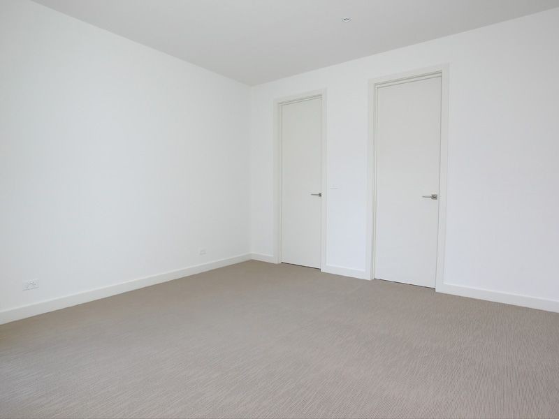 2/407 Waterfall Gully Rd, Rosebud VIC 3939