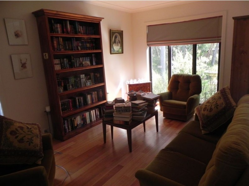 35 McLear Road, Red Hill VIC 3937