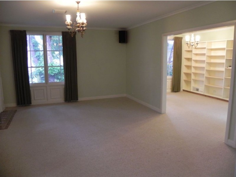 245 Jetty Road, Rosebud VIC 3939