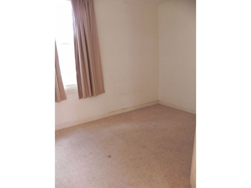 2-4 Chatfield Avenue, Rosebud VIC 3939