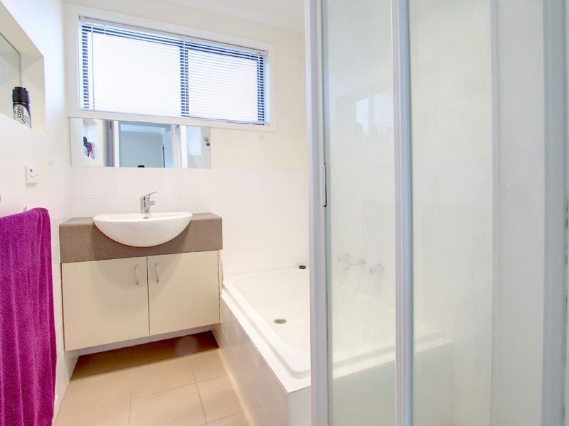 12 Kolinda Crescent, Rosebud West VIC 3940