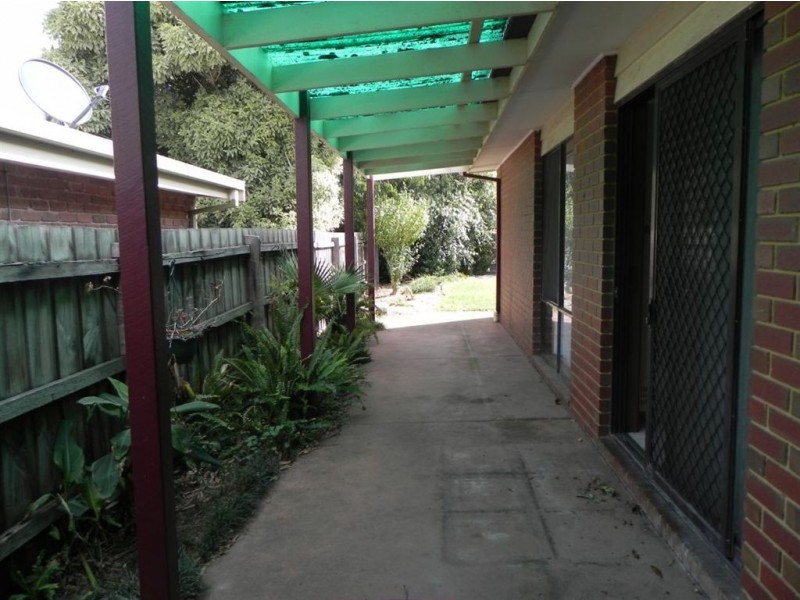 144 Sixth Avenue, Rosebud VIC 3939