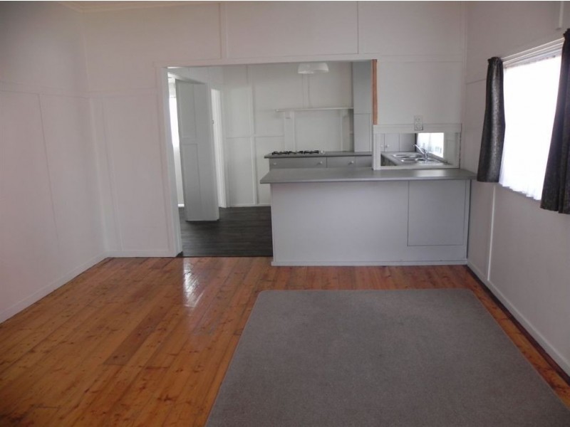 7 First Avenue, Rosebud VIC 3939