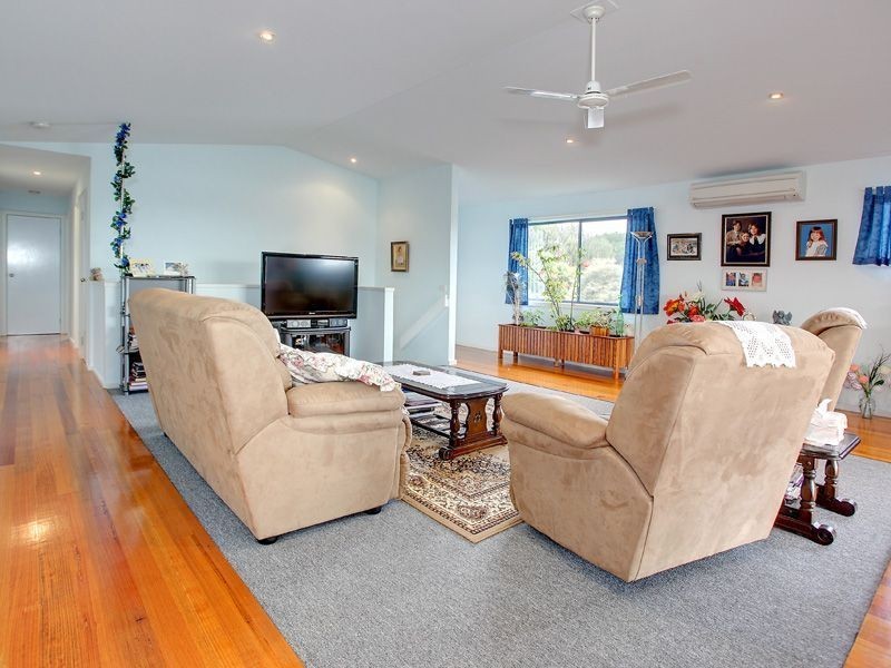 12 Wakool Ave, Rosebud VIC 3939