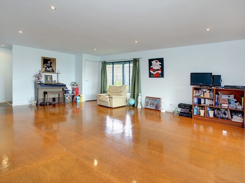 12 Wakool Ave, Rosebud VIC 3939