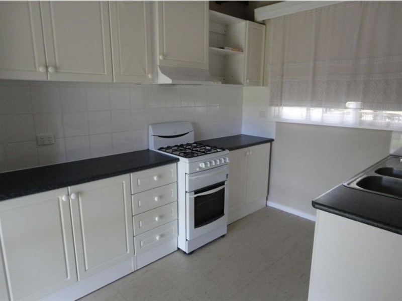 32 Lyon Street, Rosebud VIC 3939