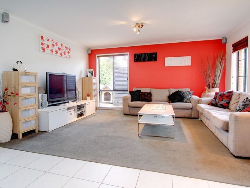 8 Mount Arthur Ave, Rosebud VIC 3939