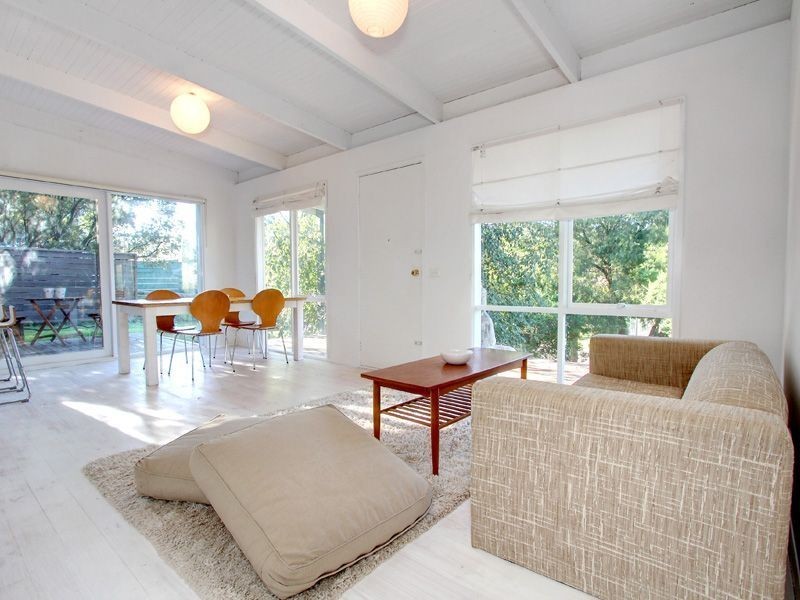 30 Bienias Cres, Tootgarook VIC 3941