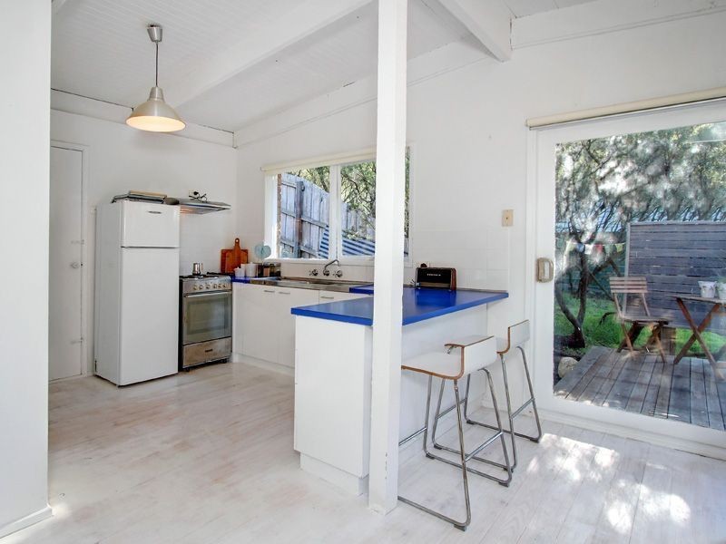 30 Bienias Cres, Tootgarook VIC 3941