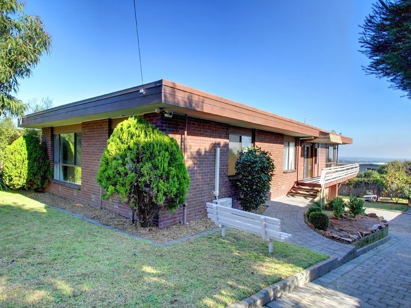 12 Carrington Drive, Rosebud VIC 3939