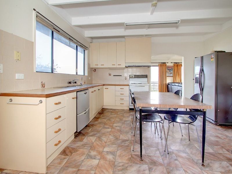 12 Carrington Drive, Rosebud VIC 3939