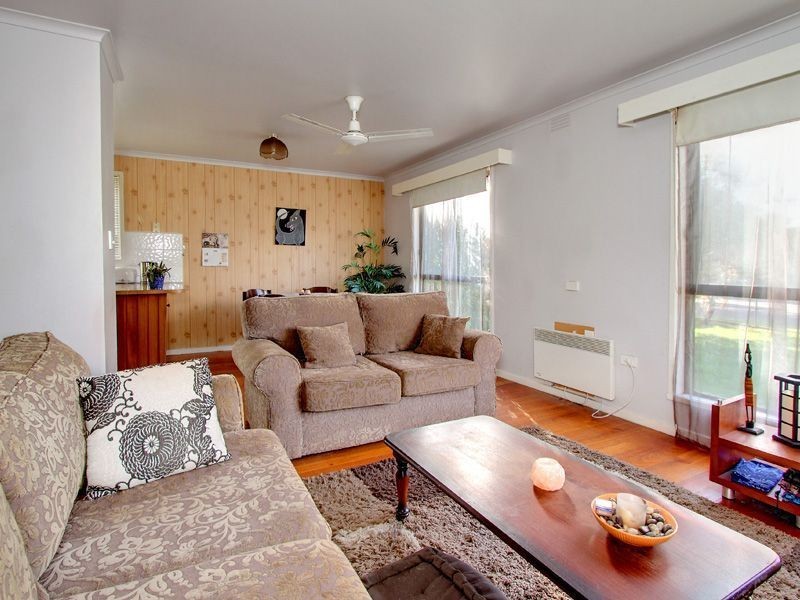 44 Mirriam Avenue, Rosebud West VIC 3940