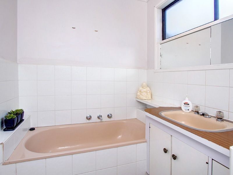 44 Mirriam Avenue, Rosebud West VIC 3940