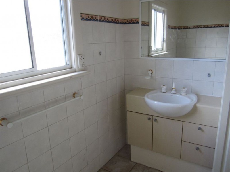 34 Spray Street, Rosebud VIC 3939