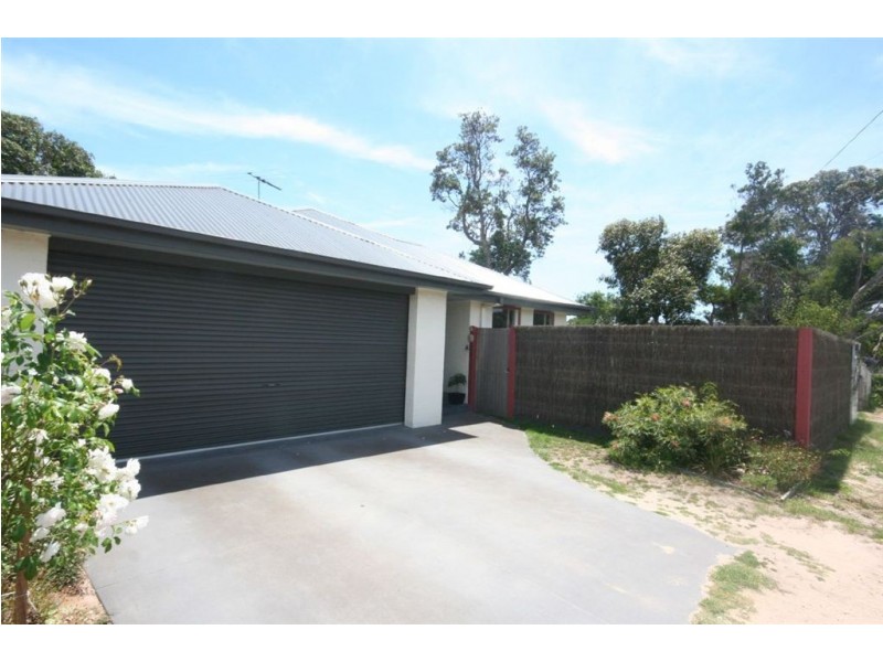 26 Broadway, Rosebud VIC 3939