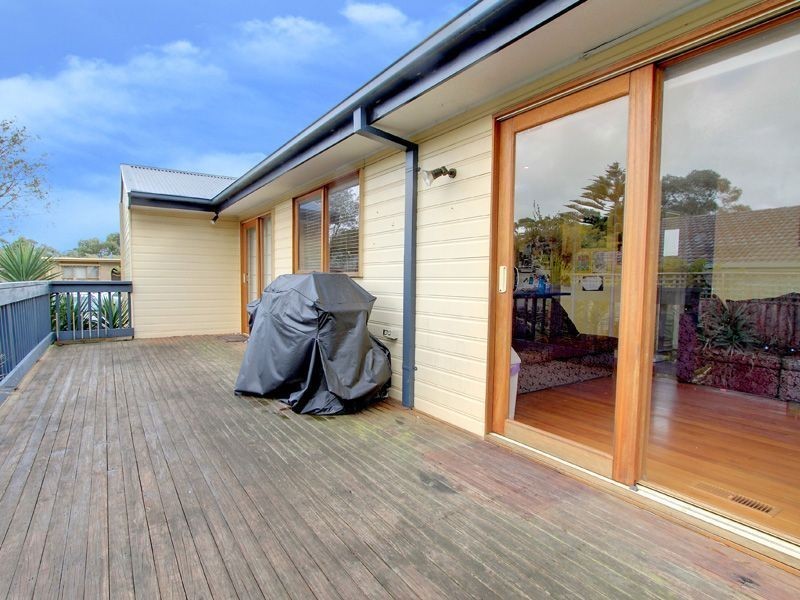 17 Anne Street, Rosebud VIC 3939