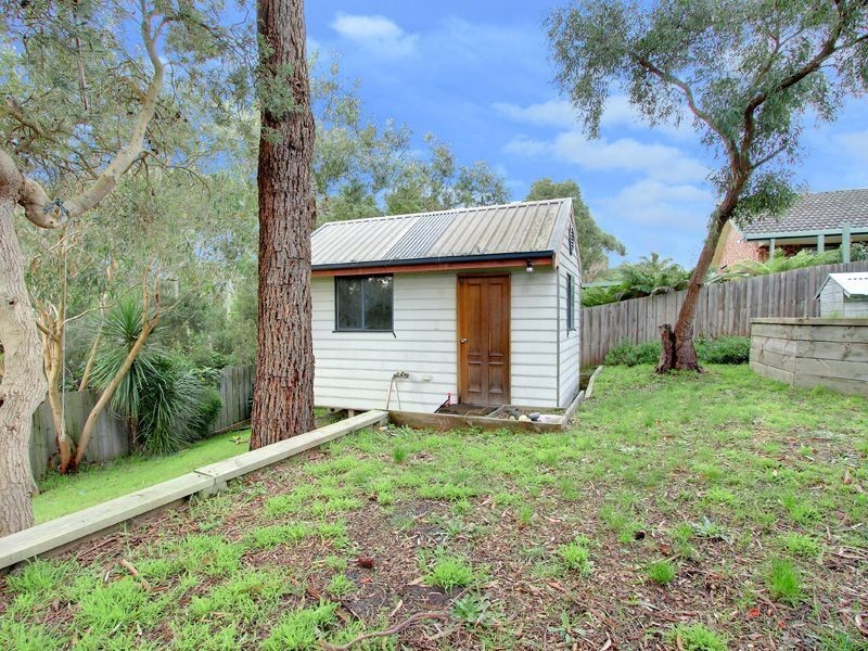 17 Anne Street, Rosebud VIC 3939