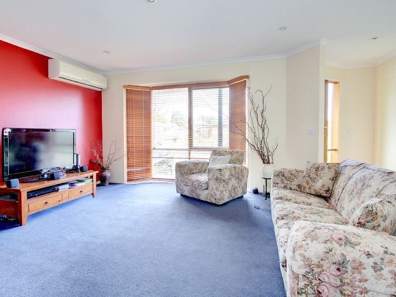 17 Anne Street, Rosebud VIC 3939