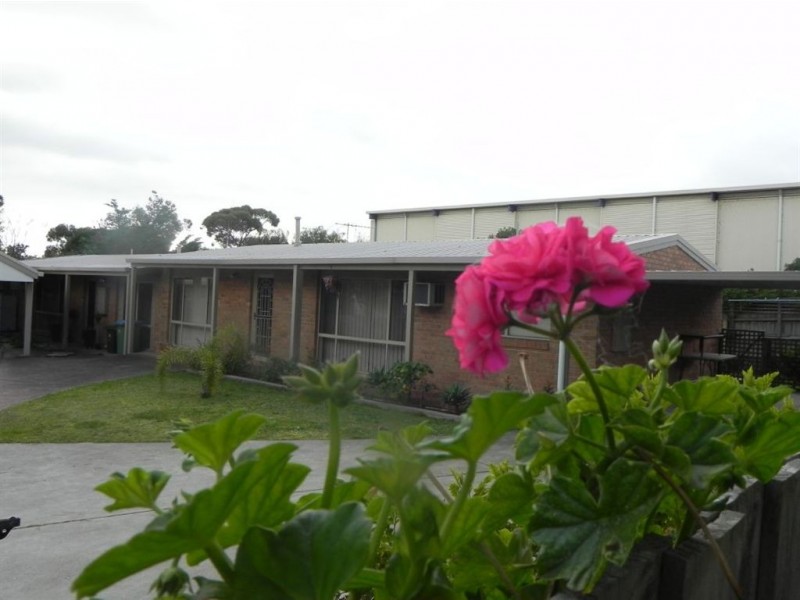 1/110 Boneo Rd, Rosebud VIC 3939