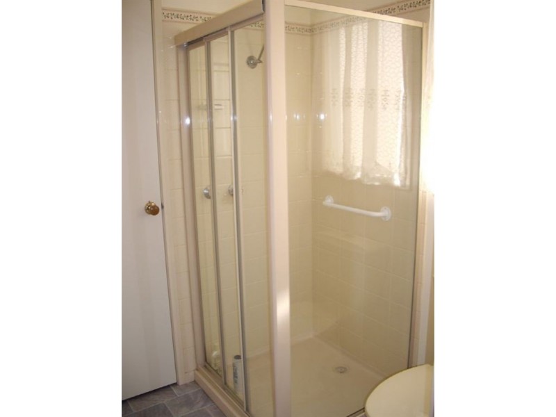 1/110 Boneo Rd, Rosebud VIC 3939