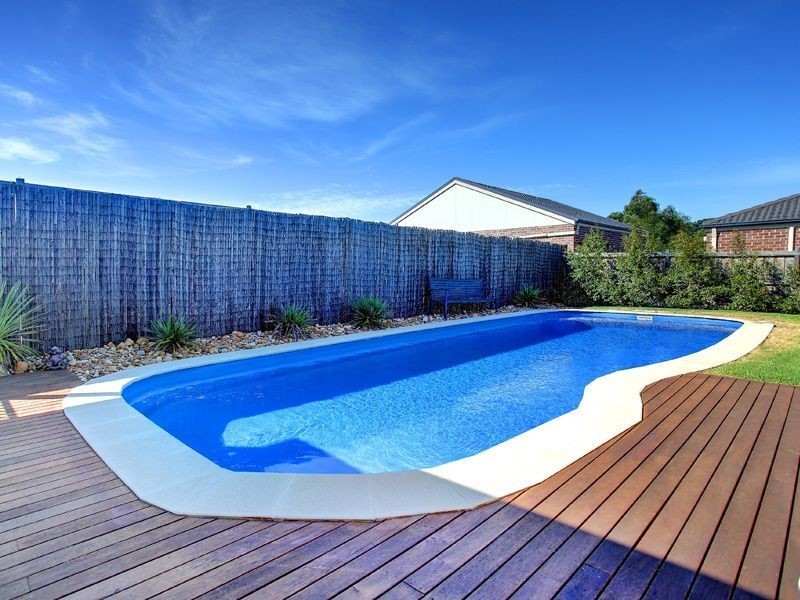 14 Parkedge Circuit, Rosebud VIC 3939