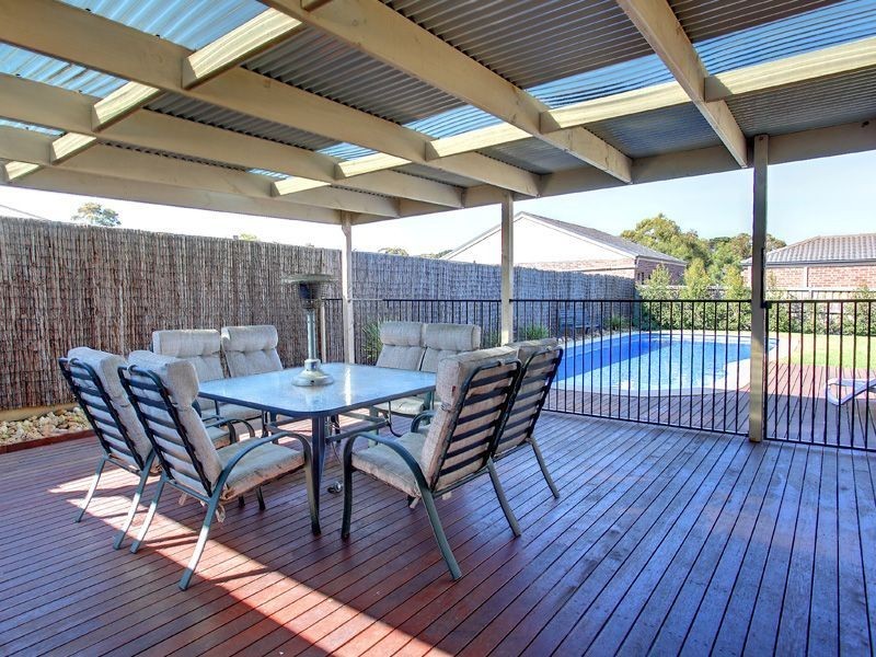 14 Parkedge Circuit, Rosebud VIC 3939