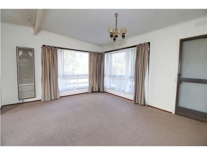 5 Hilary Avenue, Mccrae VIC 3938