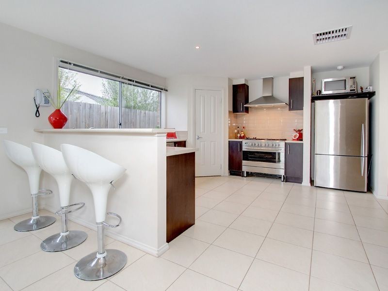 13 Josie Place, Rosebud VIC 3939