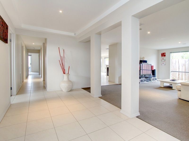 13 Josie Place, Rosebud VIC 3939