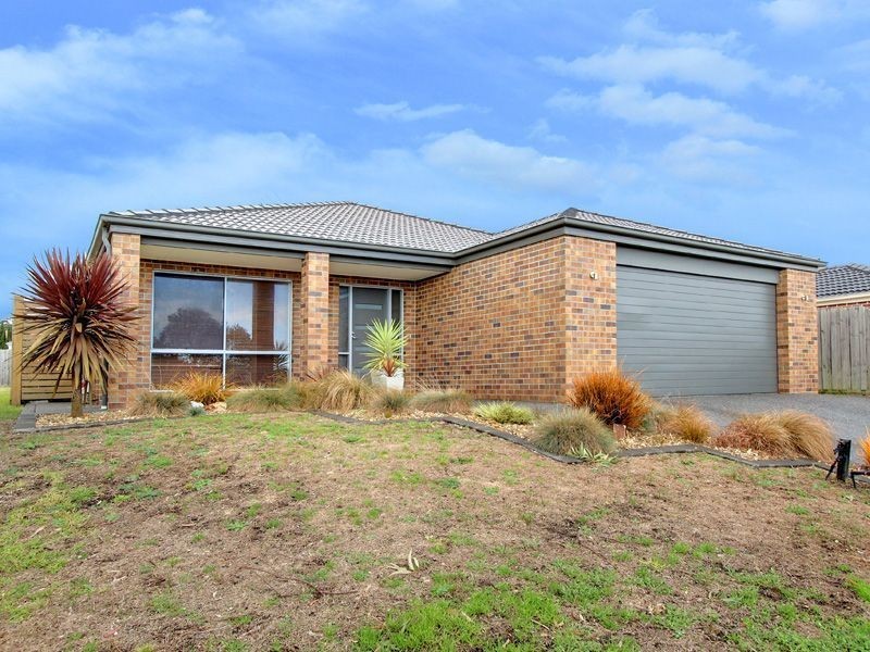 13 Josie Place, Rosebud VIC 3939