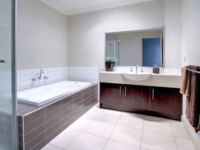 13 Josie Place, Rosebud VIC 3939