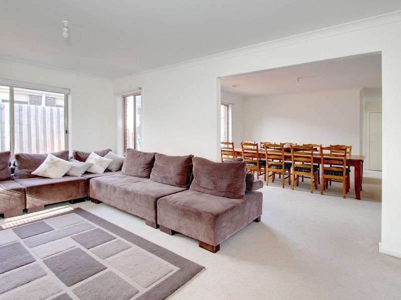49 Mount Arthur Ave, Rosebud VIC 3939
