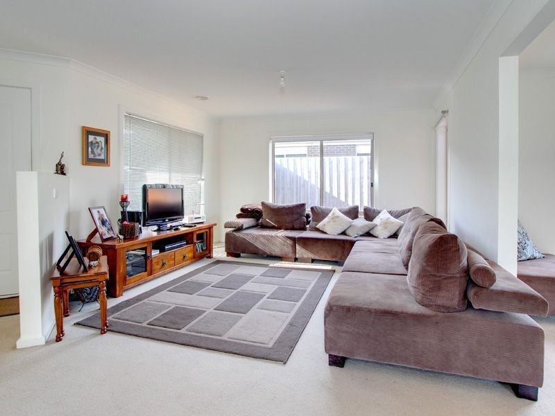 49 Mount Arthur Ave, Rosebud VIC 3939