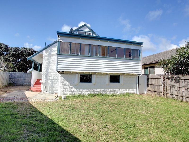 62 Third Ave, Rosebud VIC 3939