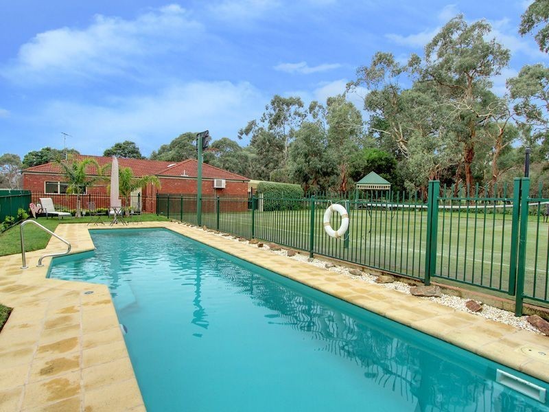 6 Nicholas Court, Rosebud VIC 3939