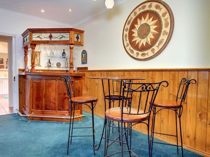 6 Nicholas Court, Rosebud VIC 3939