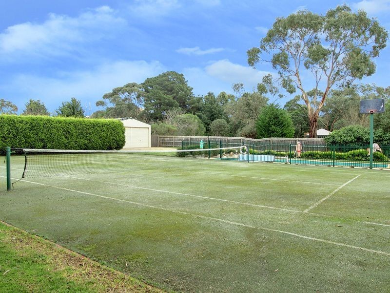 6 Nicholas Court, Rosebud VIC 3939