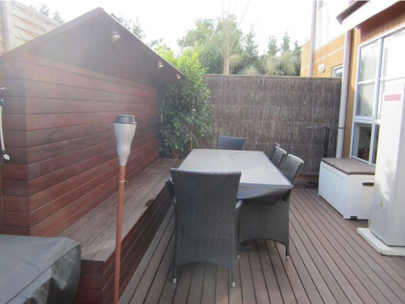 8 Parkmore Road, Rosebud VIC 3939