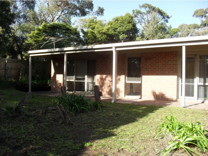 24 Leichart Street, Mccrae VIC 3938