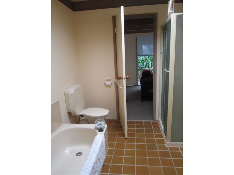 24 Leichart Street, Mccrae VIC 3938