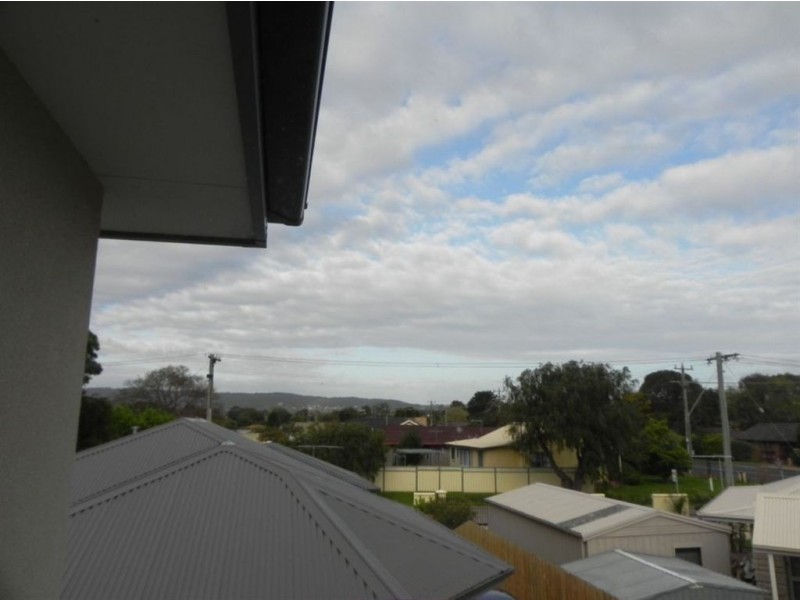 50 Mirriam Avenue, Rosebud VIC 3939