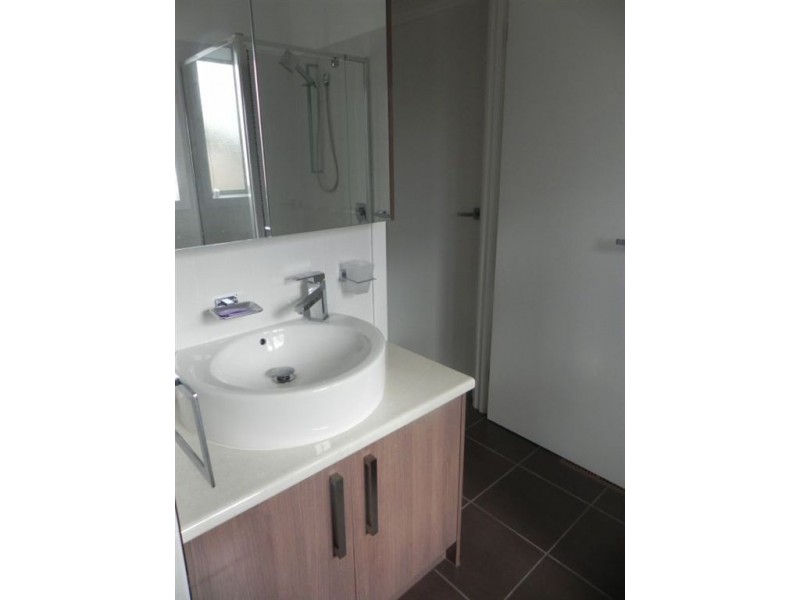 50 Mirriam Avenue, Rosebud VIC 3939