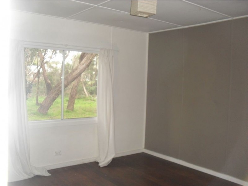 6 Carrathool Avenue, Rosebud VIC 3939