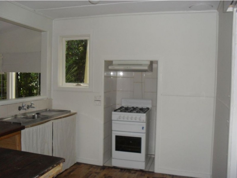 6 Carrathool Avenue, Rosebud VIC 3939