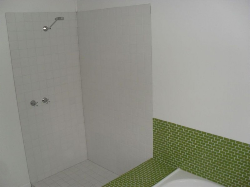 6 Carrathool Avenue, Rosebud VIC 3939