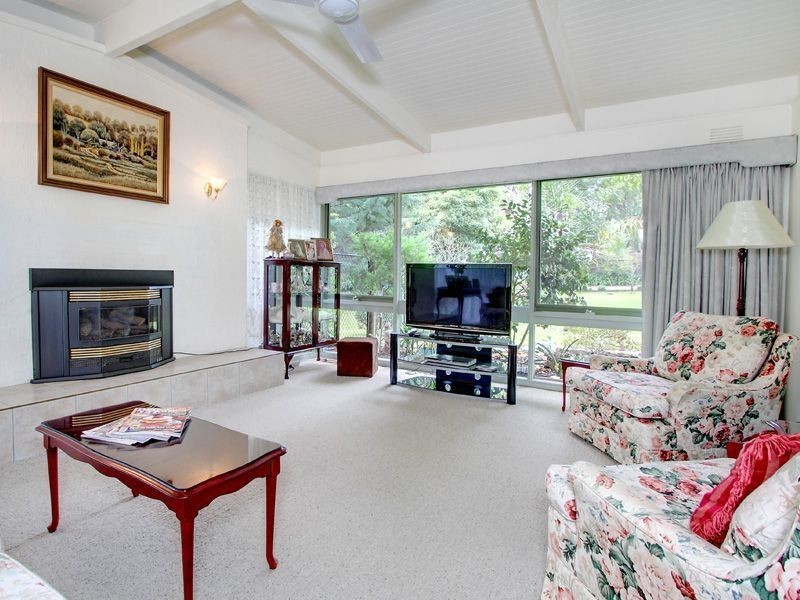 126 Elizabeth Drive, Rosebud VIC 3939