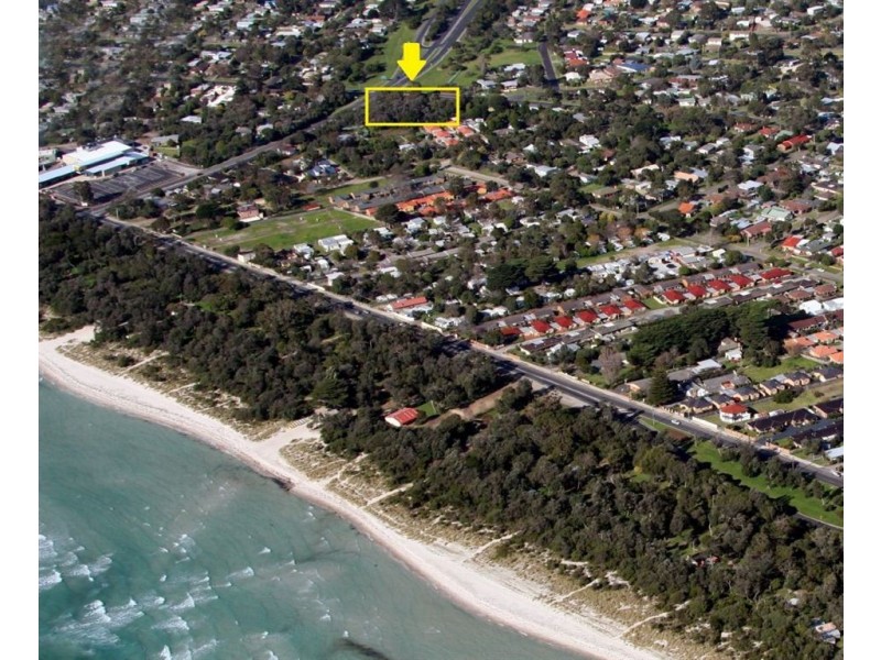 24 South Road, Mccrae VIC 3938