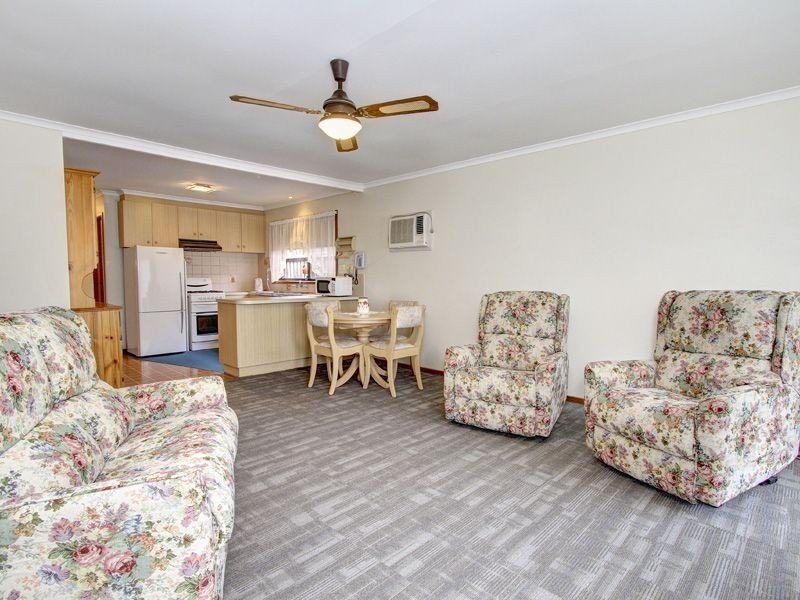 119 Sixth Avenue, Rosebud VIC 3939