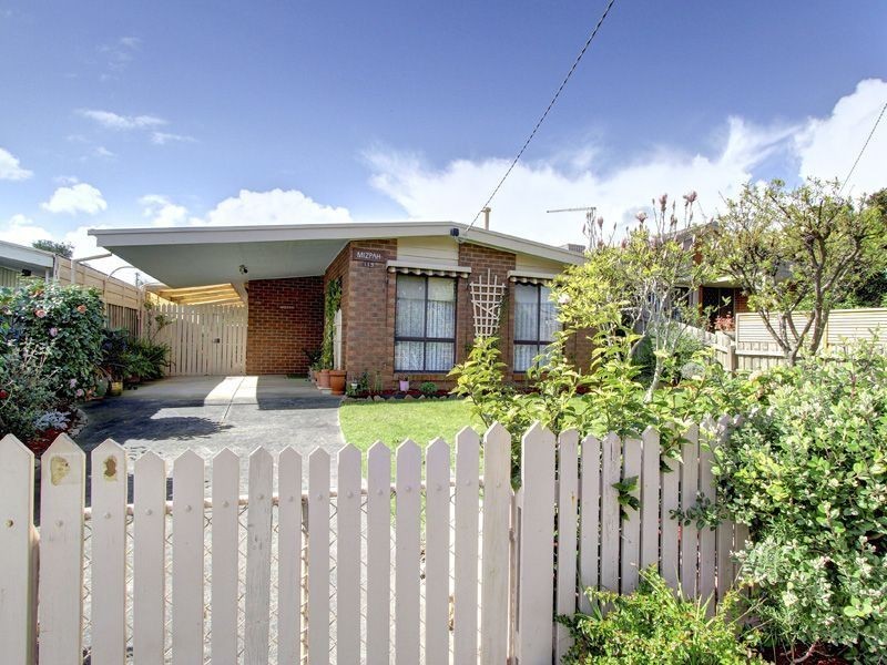 119 Sixth Avenue, Rosebud VIC 3939